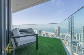 Marco Polo - Surreal Sea, Marina & Dubai Eye View on High Floor